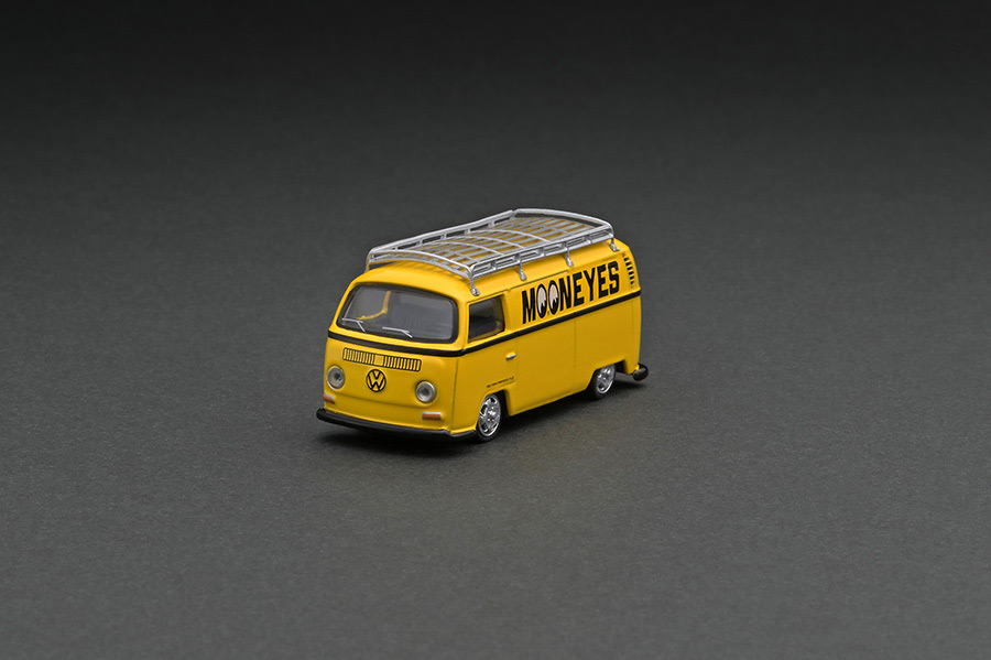VOLKSWAGEN TYPE II T2 PANEL VAN MOONEYES WITH ROOF RACK