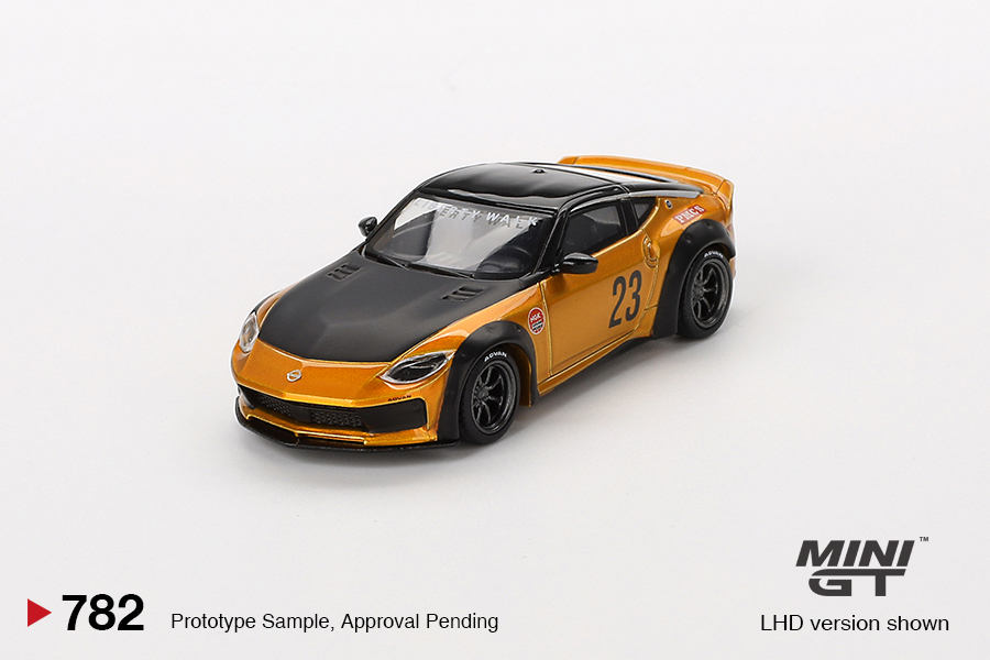 PREORDER MINI GT NISSAN Z LB NATION WORKS  LB GOLD