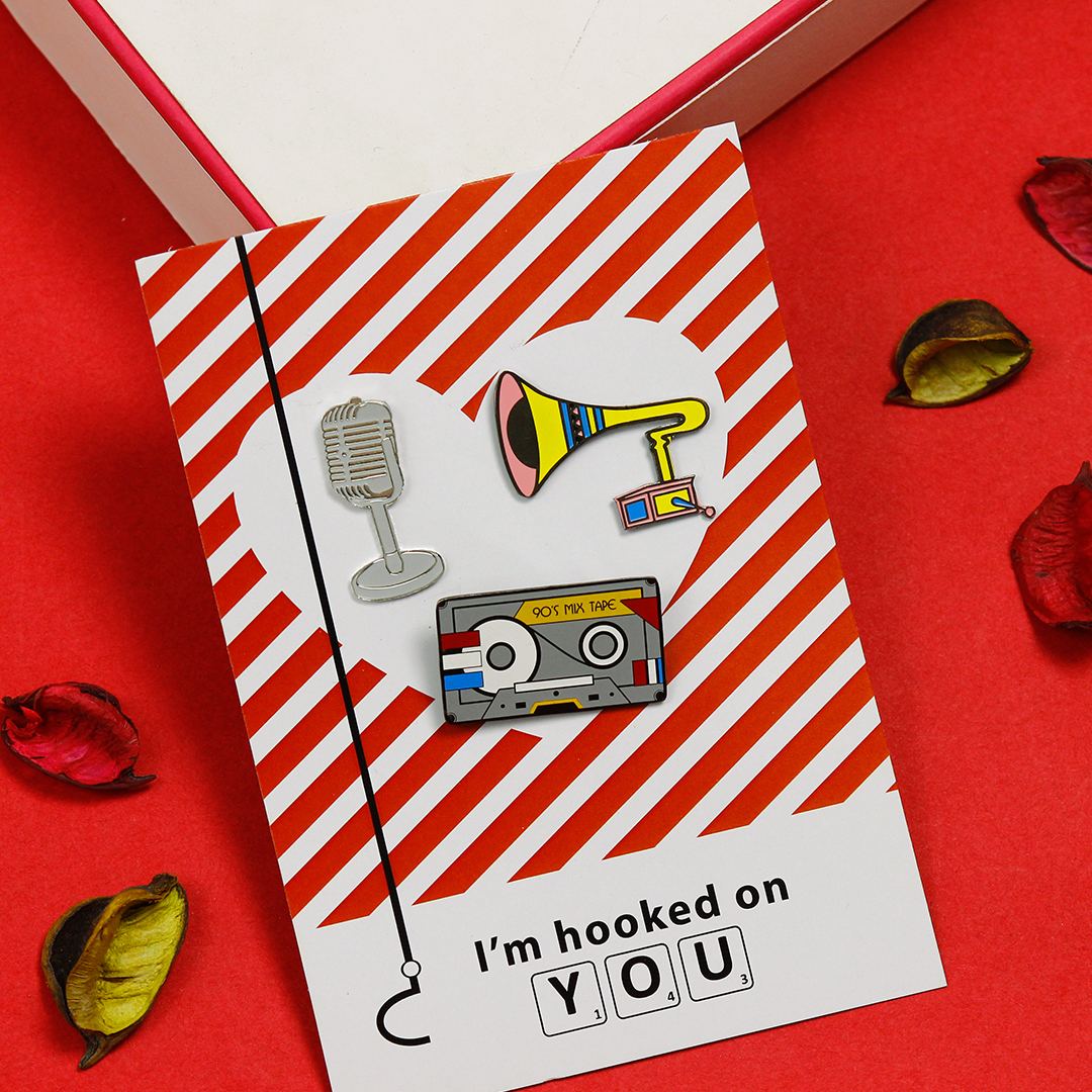 THE MUSIC LAPEL PIN COMBO