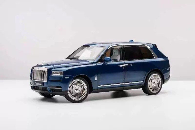 ROLLS ROYCE CULLINAN BLUE