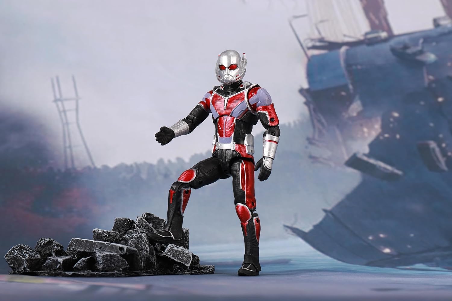 ANT MAN ACTION FIGURE 191107