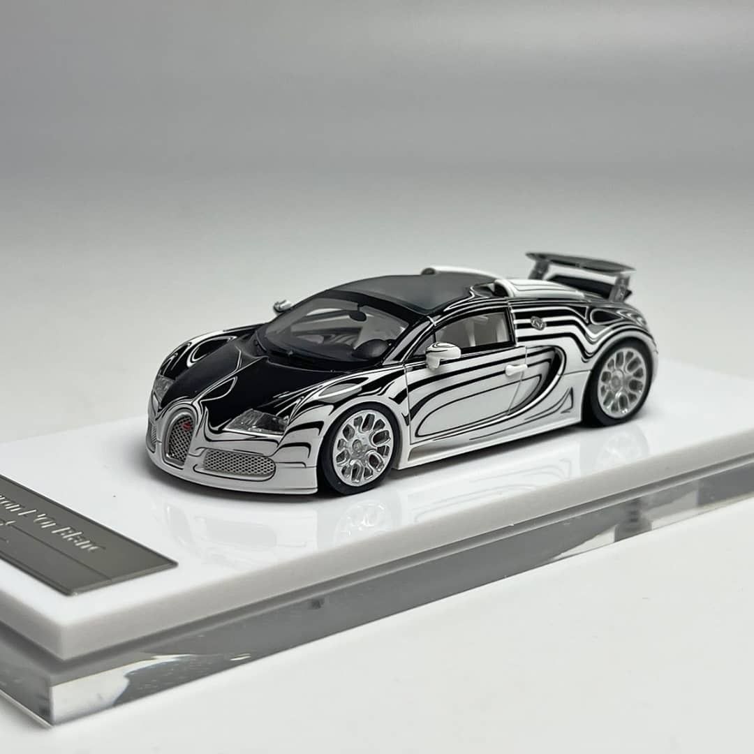 BUGATTI VEYRON L’OR BLANC GRAND SPORT