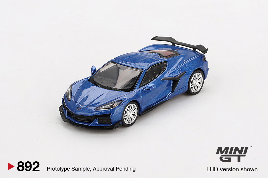 PREORDER MINI GT CHEVROLET CORVETTE Z06 2023 ELKHART LAKE BLUE METALLI