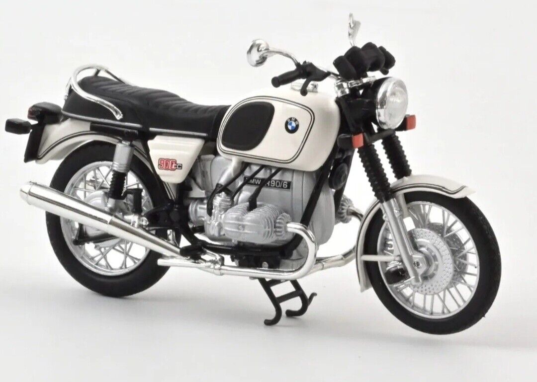 BMW R90 WHITE
