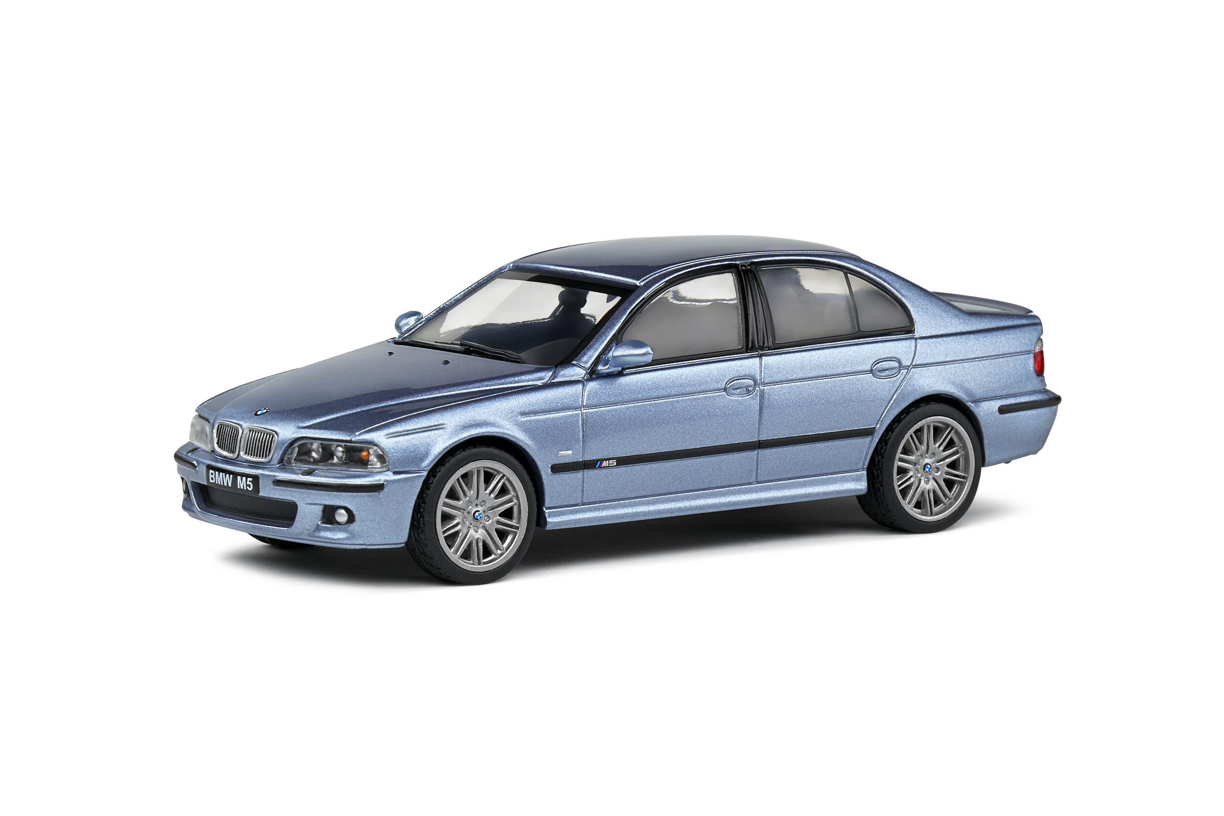 BMW M5 E39 SILVER WATER BLUE 2000 S4310503