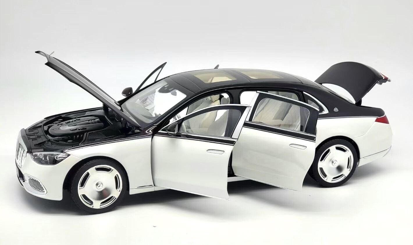 MERCEDES BENZ S CLASS MAYBACH S680 2021 WHITE
