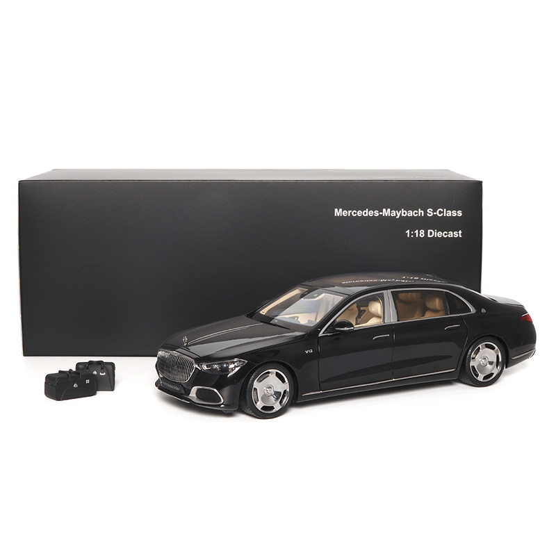 MERCEDES-MAYBACH S-CLASS OBSIDIAN BLACK