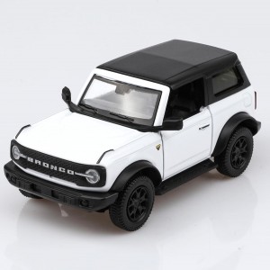 FORD BRONCO BADLANDS 2DR WHITE