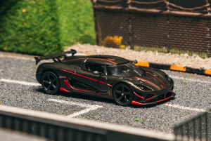 KOENIGSEGG AGERA RS BLACK CARBON FIBER  RED ACCENTS